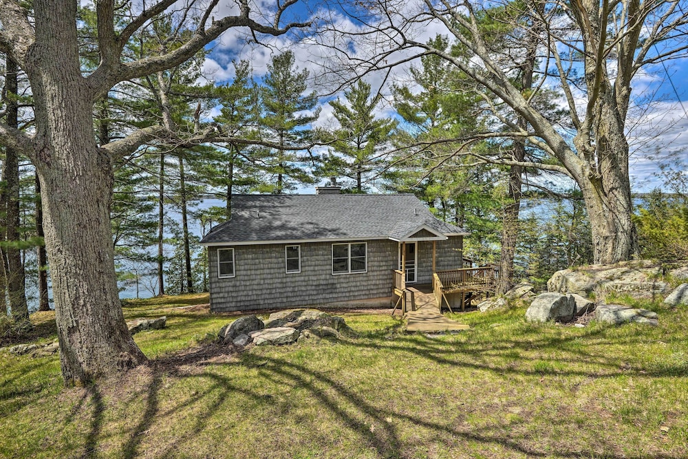 Waterfront Hammond Home w/ Grill + Boat Dock! view 5
