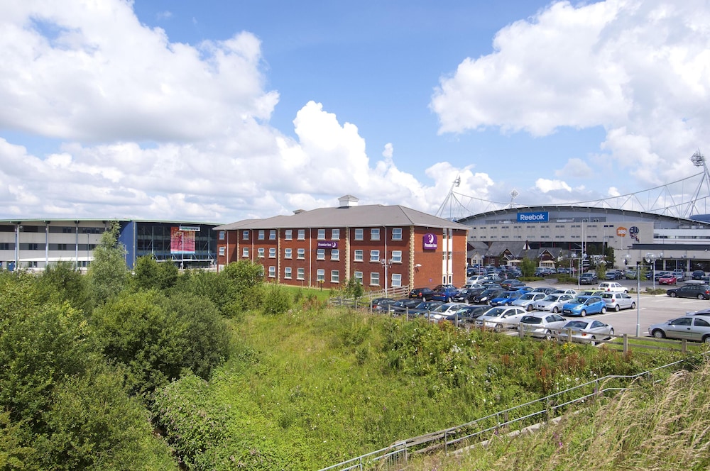 Premier Inn Bolton - Stadium/Arena
