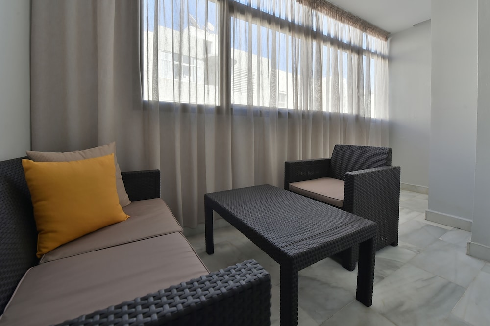 Suites Hotel Le Yacht view 5