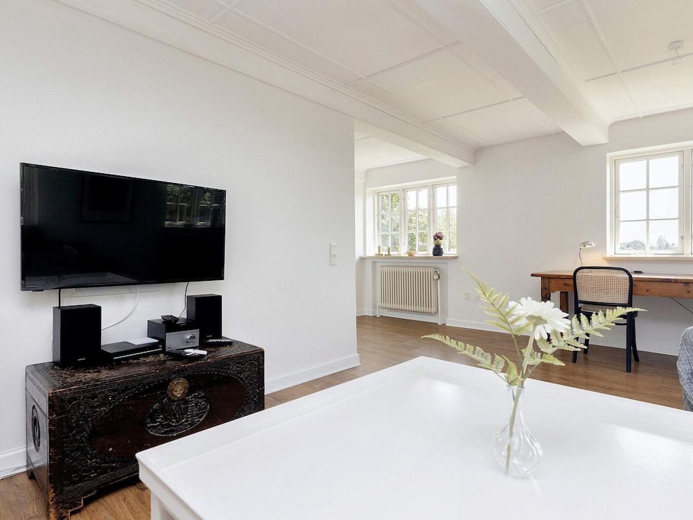 6 Person Holiday Home in Store Heddinge view 2