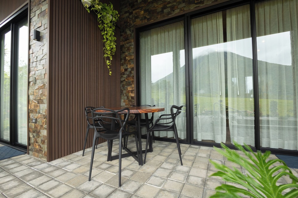 Villas Jawara