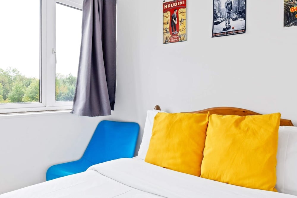 Spacious 2 Bedroom Apartment in Cricklewood