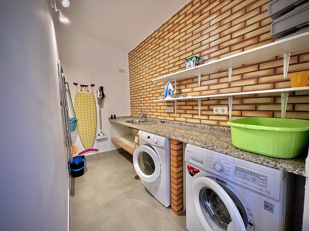 Albufeira Summer Villa 2 by Homing
