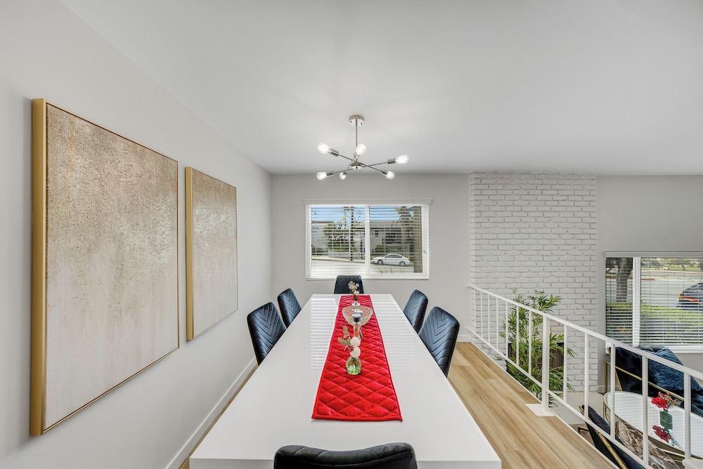 Oneluxstay 3BR near Redondo Beach