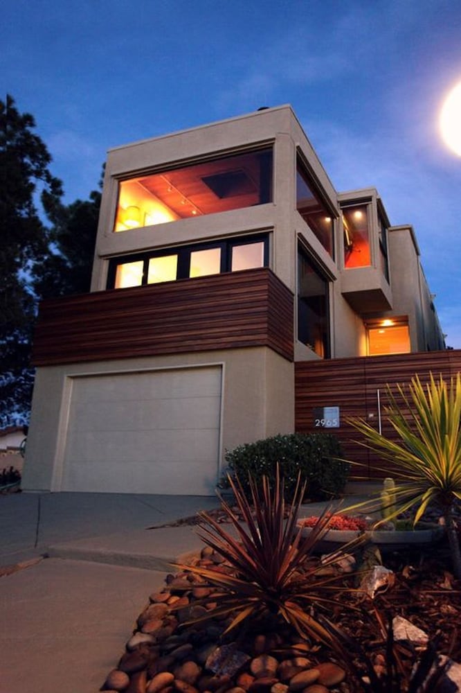 Luxury Ocean View Bay View Home