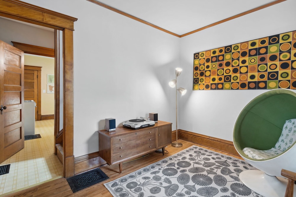 Retro Haus