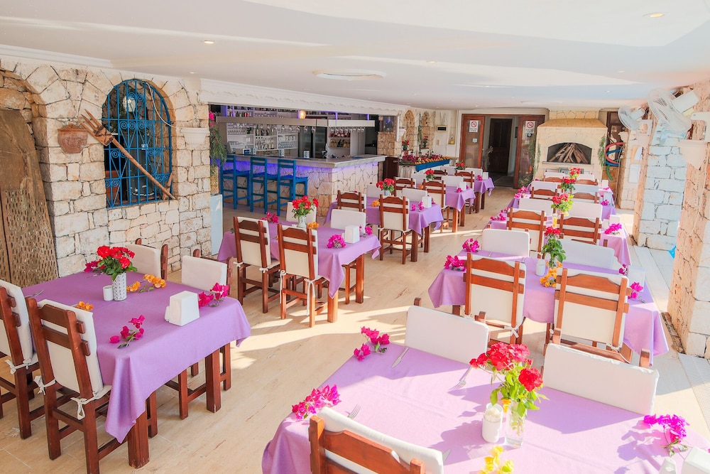 Amphora Otel - Image 32