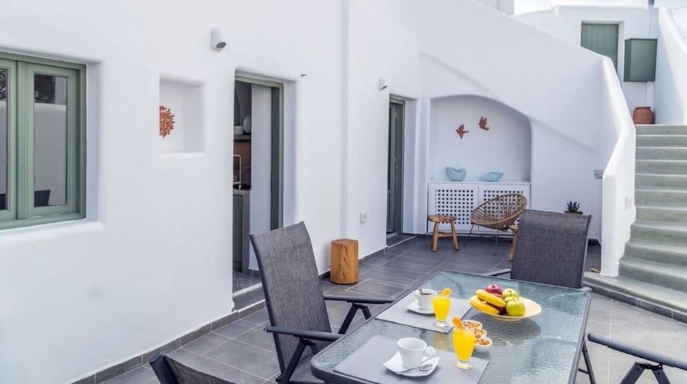 Astrea Suites Feggaropetra Cave House