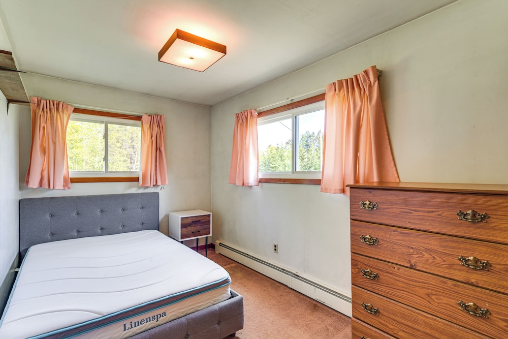 Fisher's Retreat: Hayward Home, Near ATV Trails!