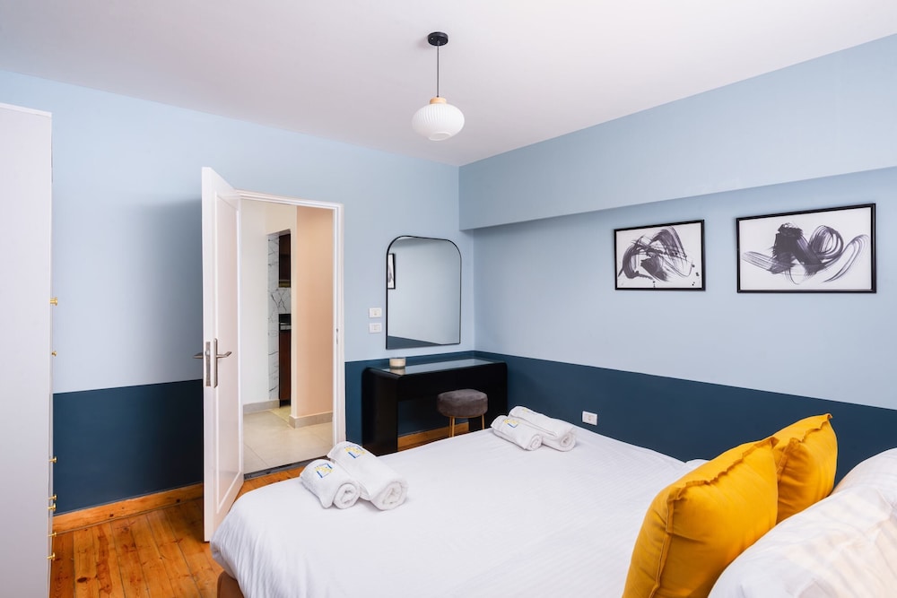 Xuru Stays I The 2 BDR Sterling Residence 5 min to CAI Airport