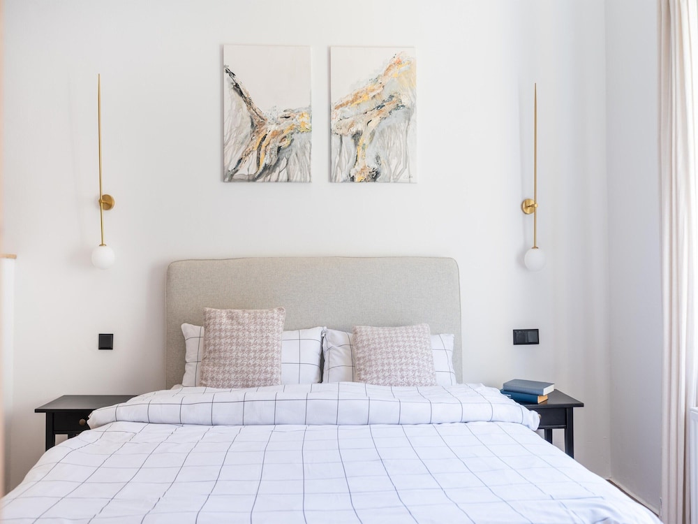 Modern Residences - Deluxe Studio on the Moselle