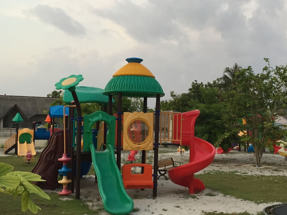 Dhonveli Residence
