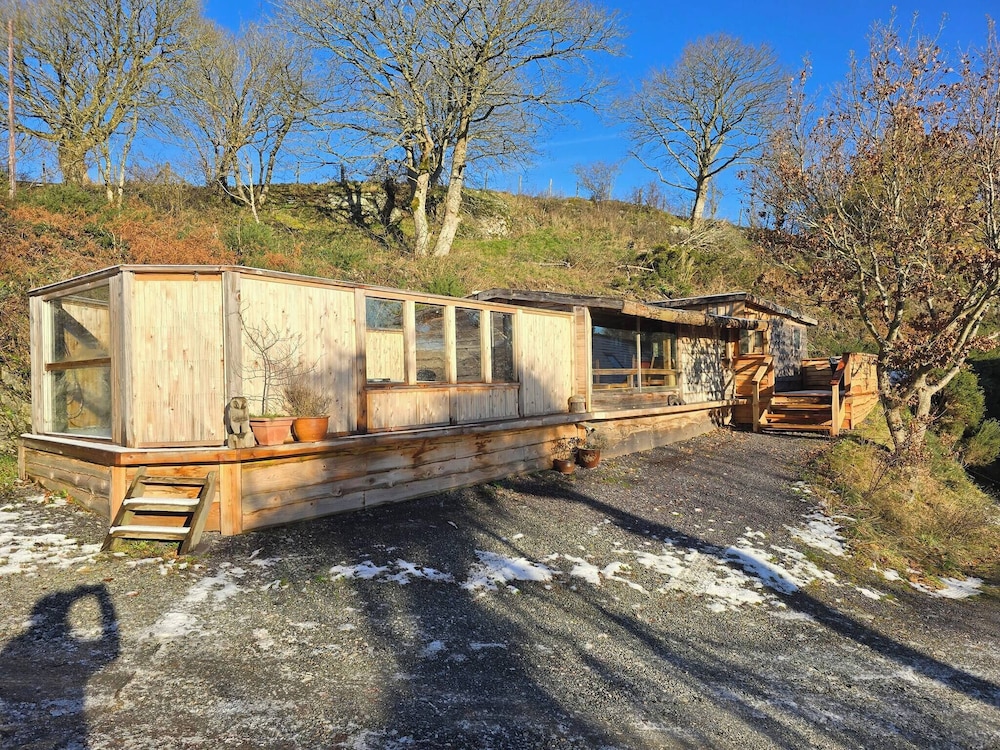 Luxury Welsh Wooden Cabin
