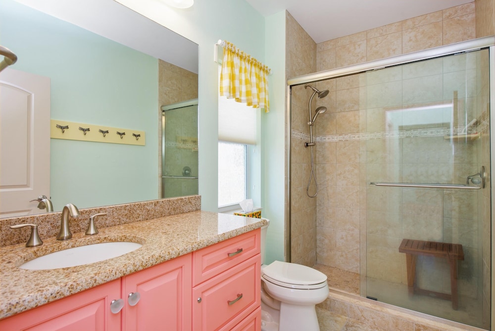 Sandy Toes Cottage