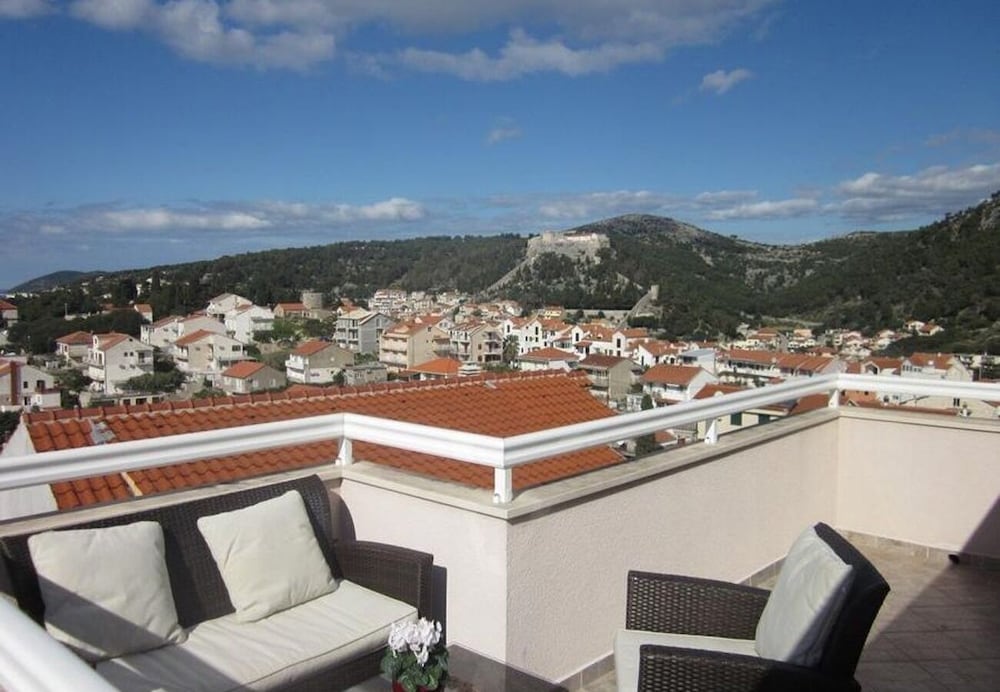 Apartments Sto