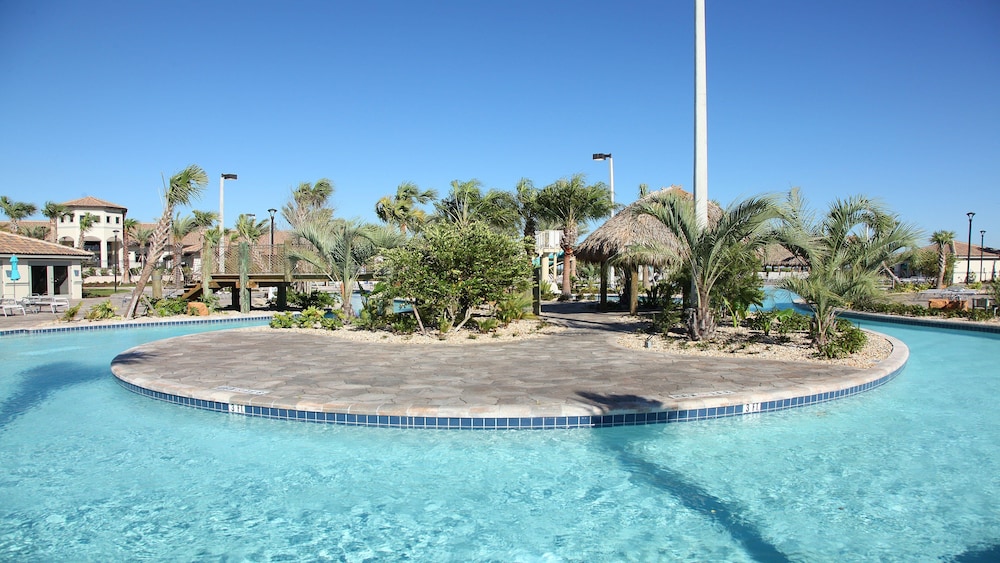 Championsgate 5br Lakeview Home Pool Spa Disney