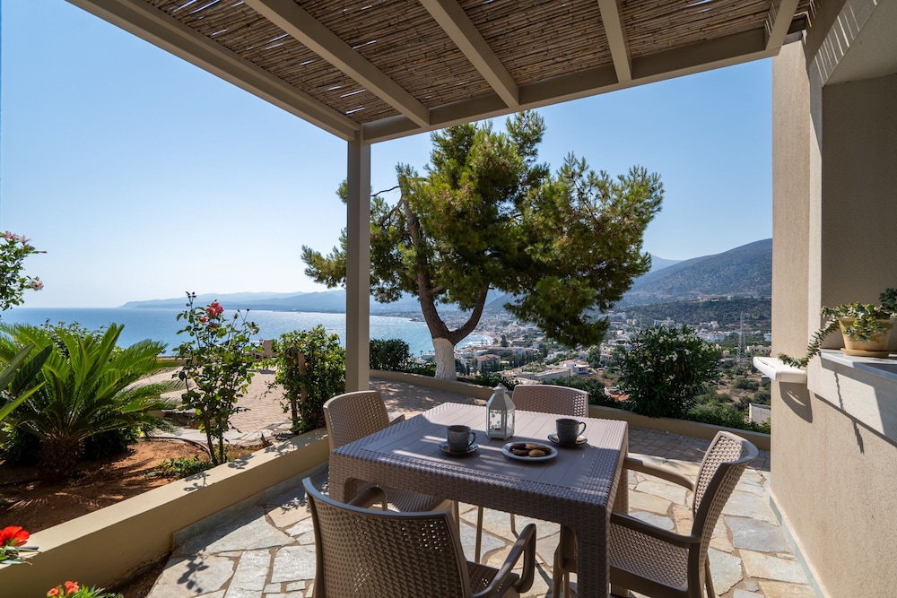 Blue View Villas