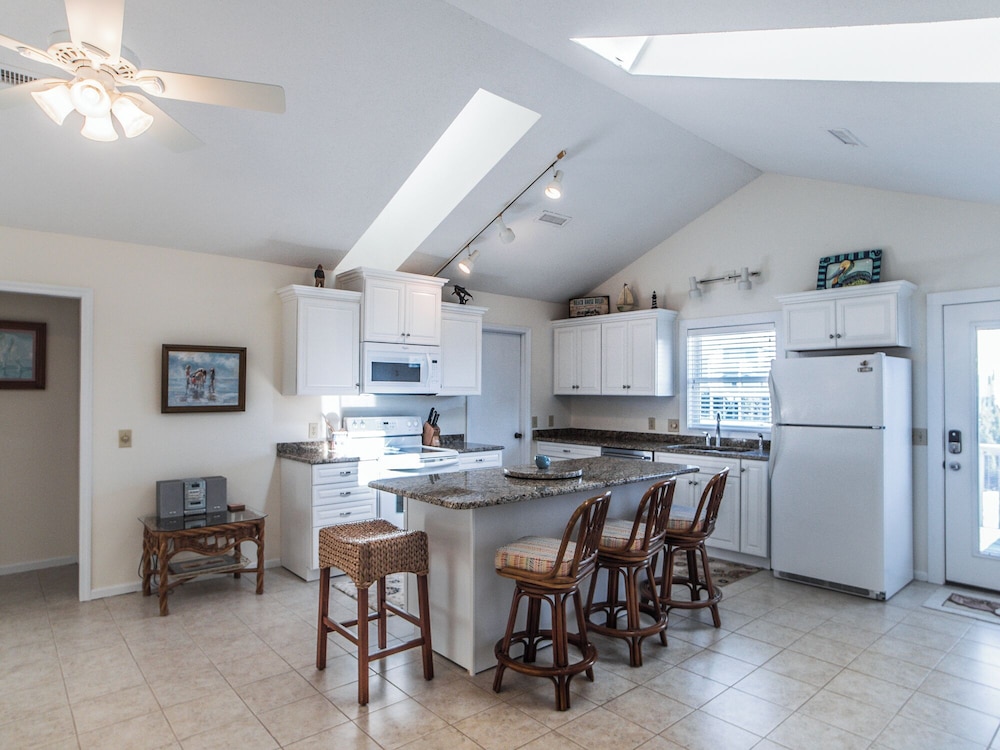 Dock Holliday by Topsail Realty