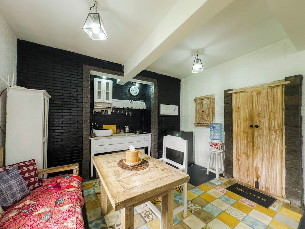 White Cubes Villas