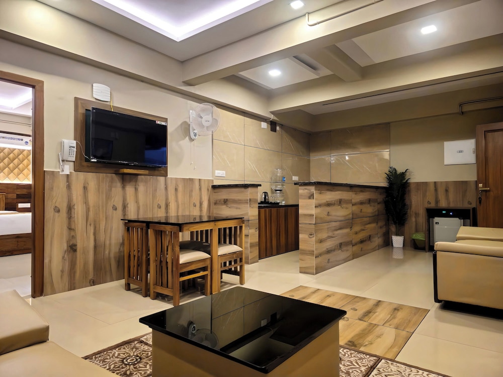 Alicos Residency