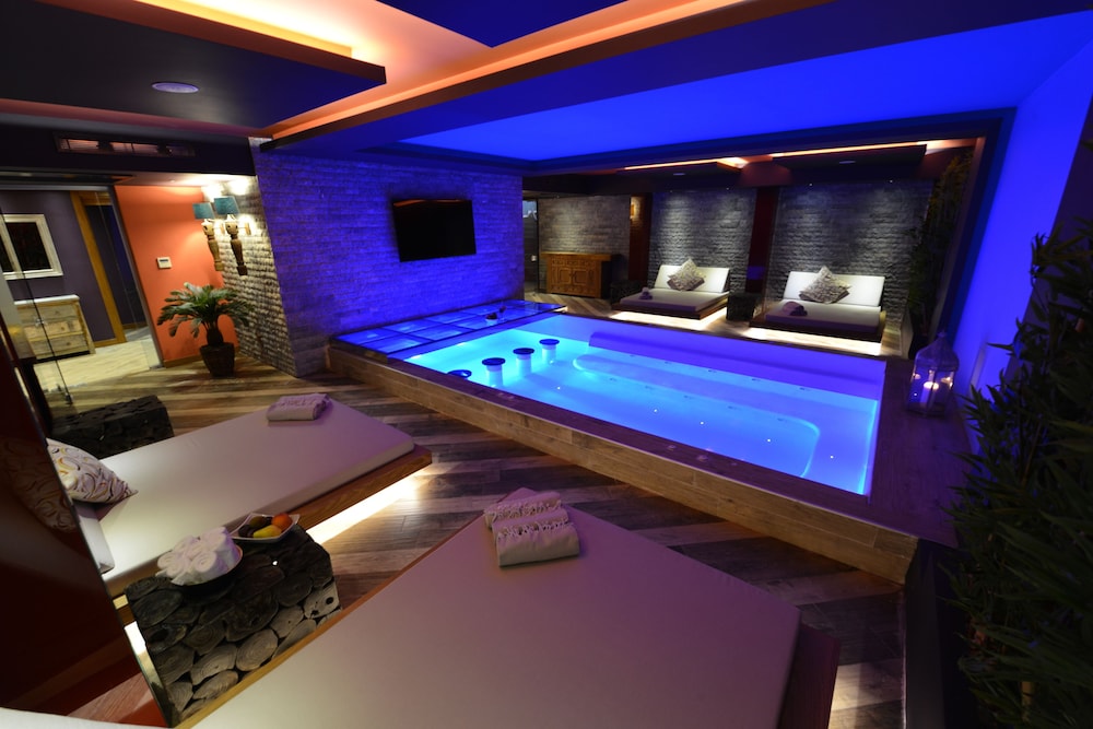 Marge Otel - Image 14