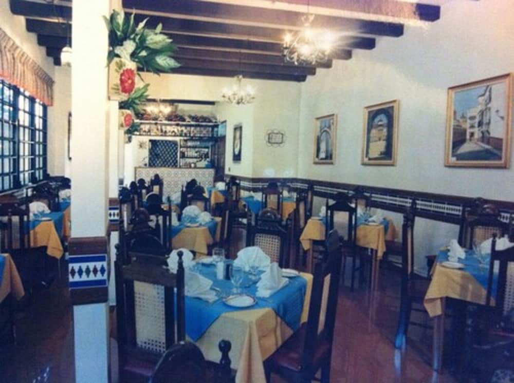 Hotel Iberia - Property Image 14