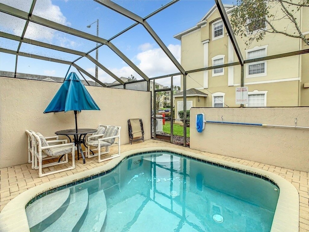 Windsor Palms Townhome W/private Pool Near Disney 3 Bedroom Townhouse