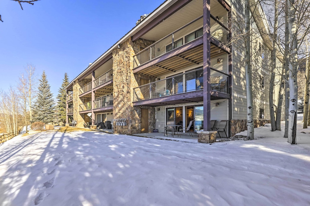 Mtn/lake Views & 3 Mi to Skiing: Dillon Condo view 5