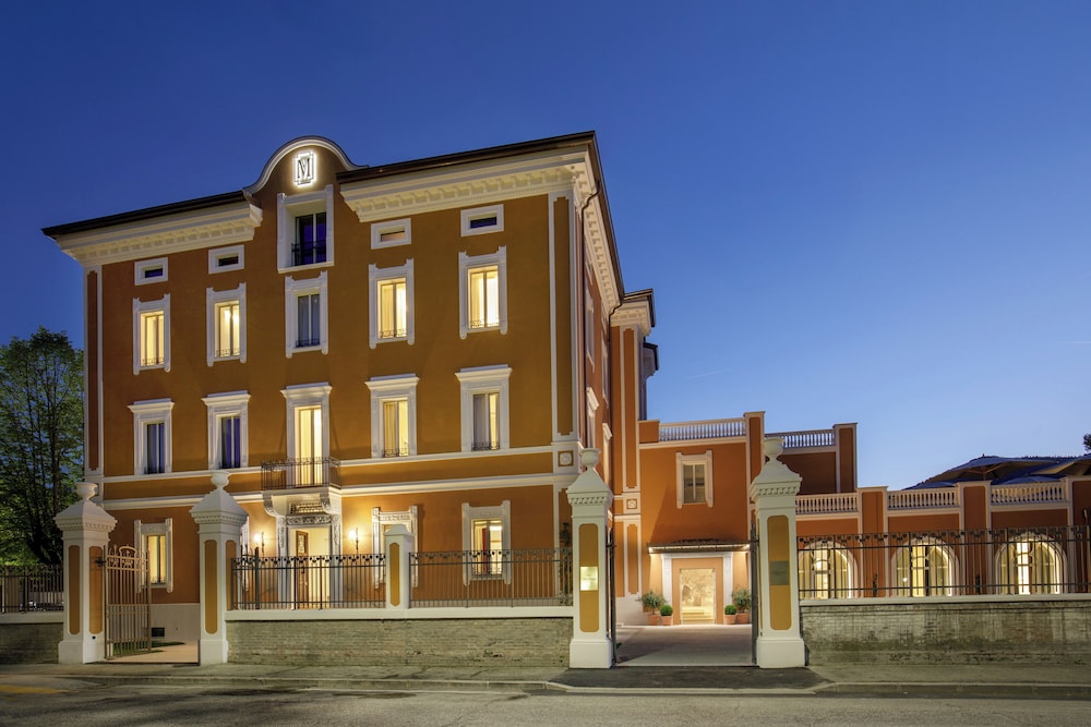 Villa Miliani