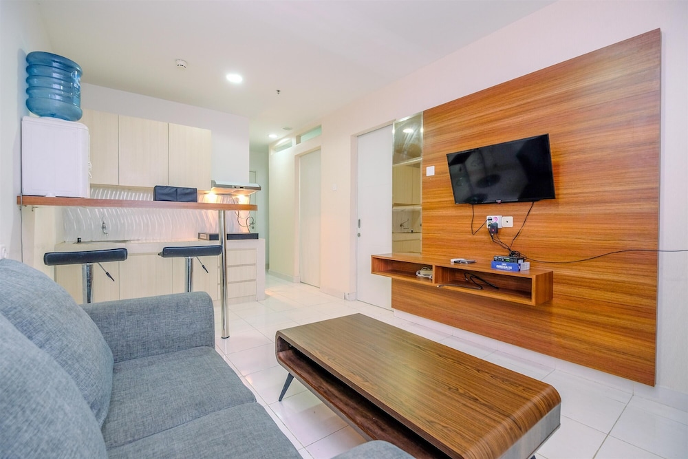 Spacious 2BR at Sentul Tower Apartment