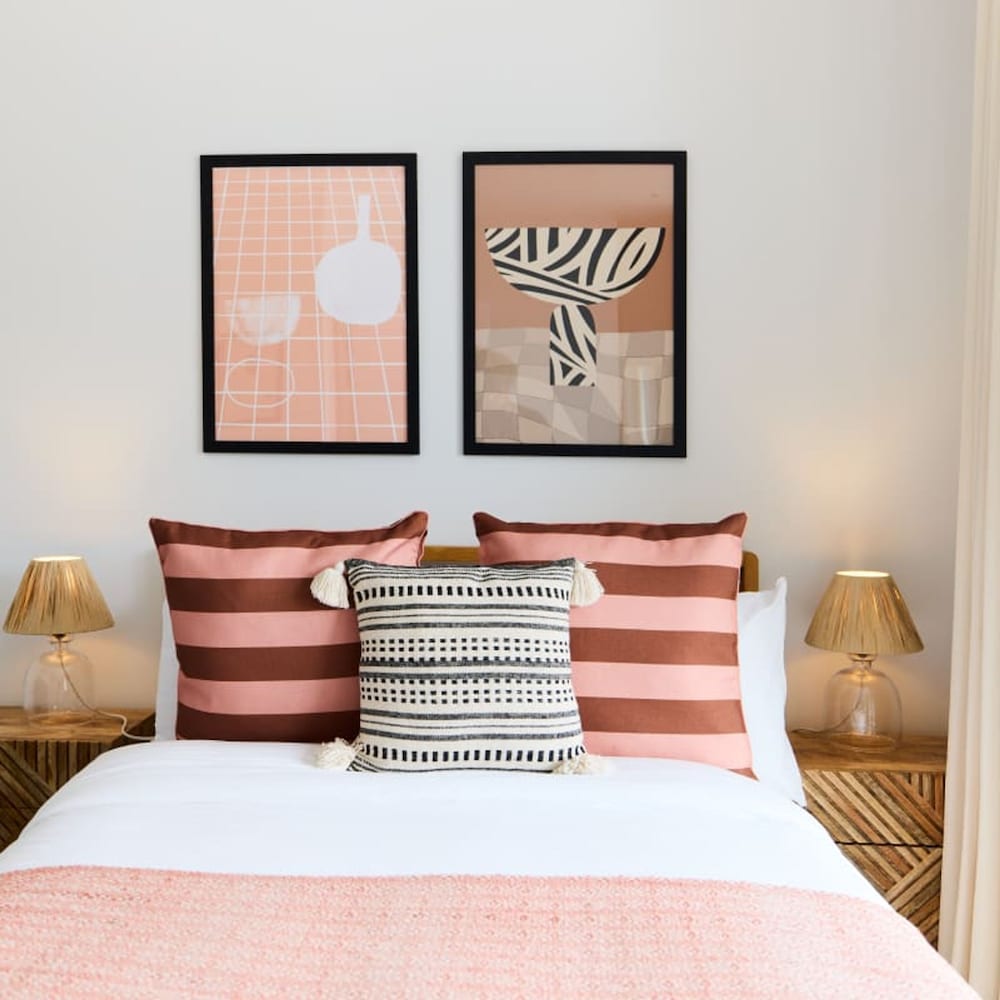 The Brondesbury Hideaway - Stylish 3bdr Flat With Balcony Parking photo 4