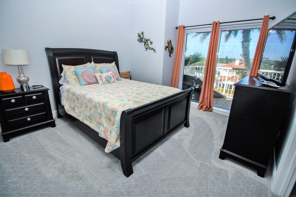 Atlantic Villas 303