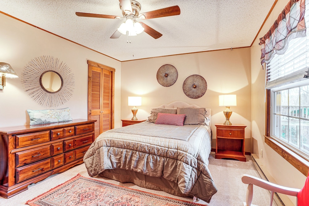2 Mi to Slopes! Massanutten Resort Family Getaway