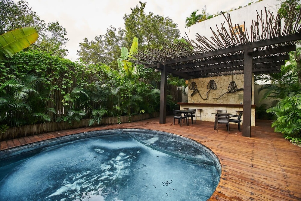 Tulum Luxury With Roof Pool and Beach Club Access