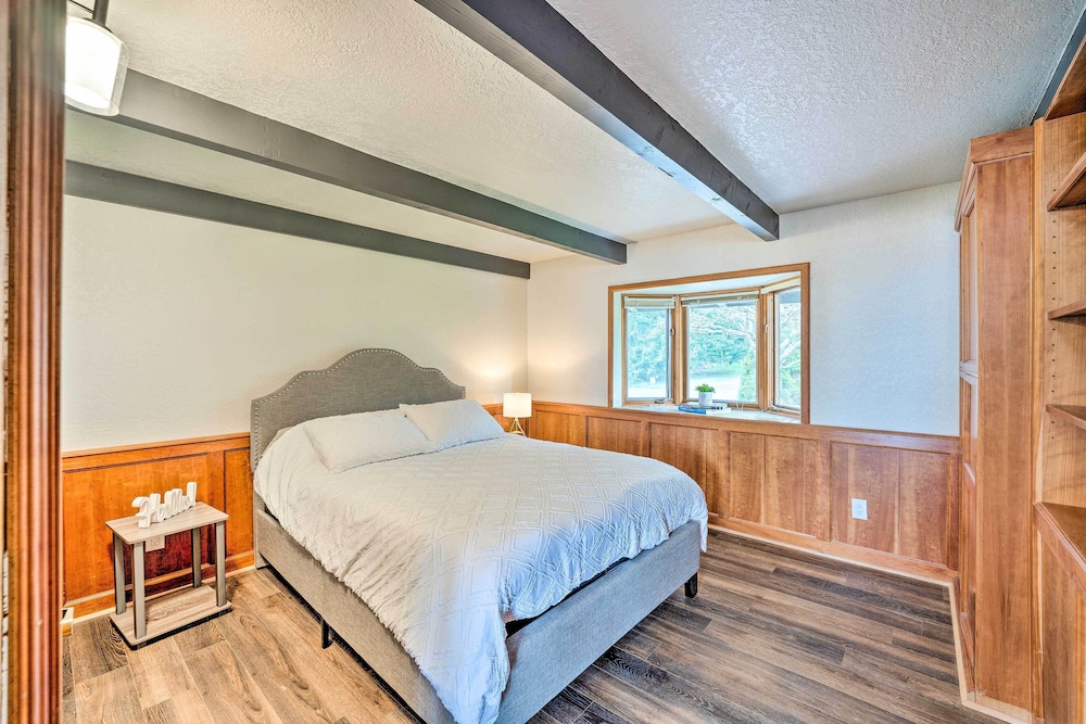 Lovely Coupeville Home w/ Puget Sound Views! view 3