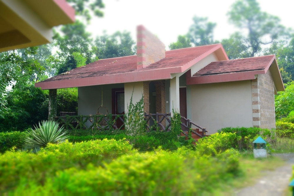 Green woods Resort