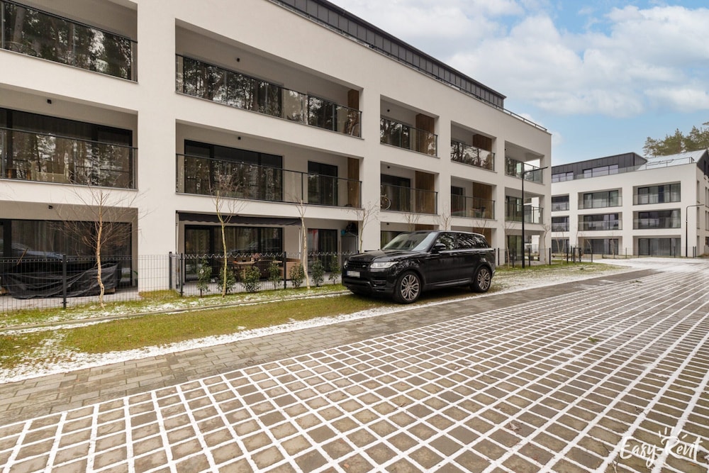 Apartment Lukecin Near Beach and Pool