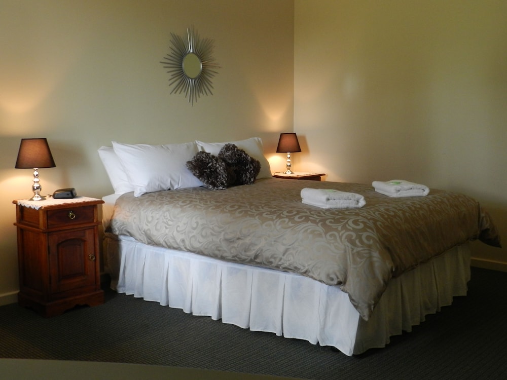 Harbourside Motel