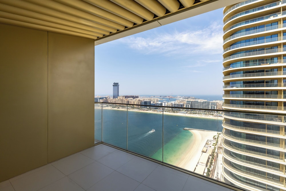 Maison Privee - Waterfront Living w/ Unparalleled Sea and Palm Vws