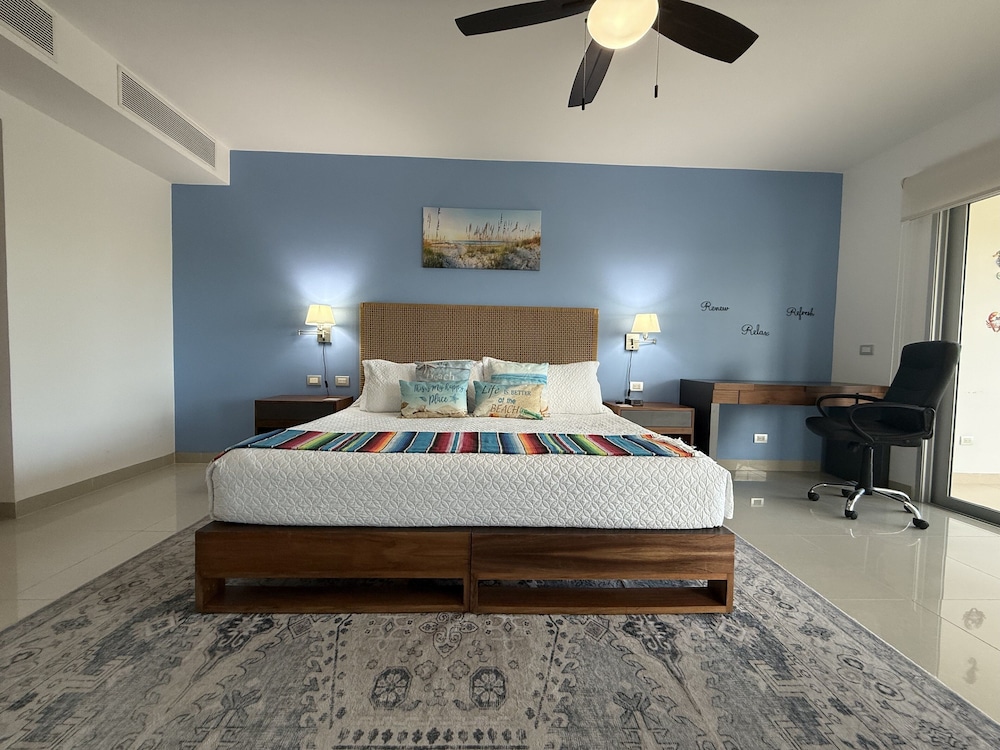 New Casa Paradise Ocean View 2 Bedroom Apts