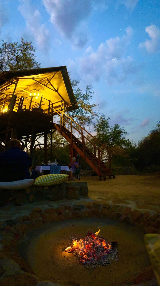 Ondudu Safari Lodge view 4