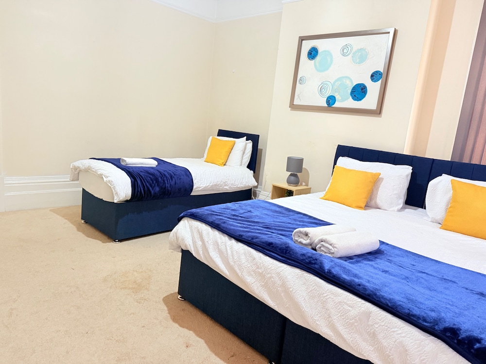 Cozy Leicester Apartment Retreat