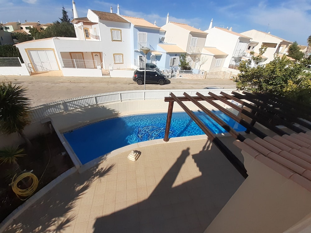 4 Bedrooms Arma o de Pera Private Pool Villa