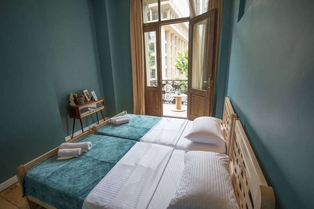 Rustaveli Guest House view 4