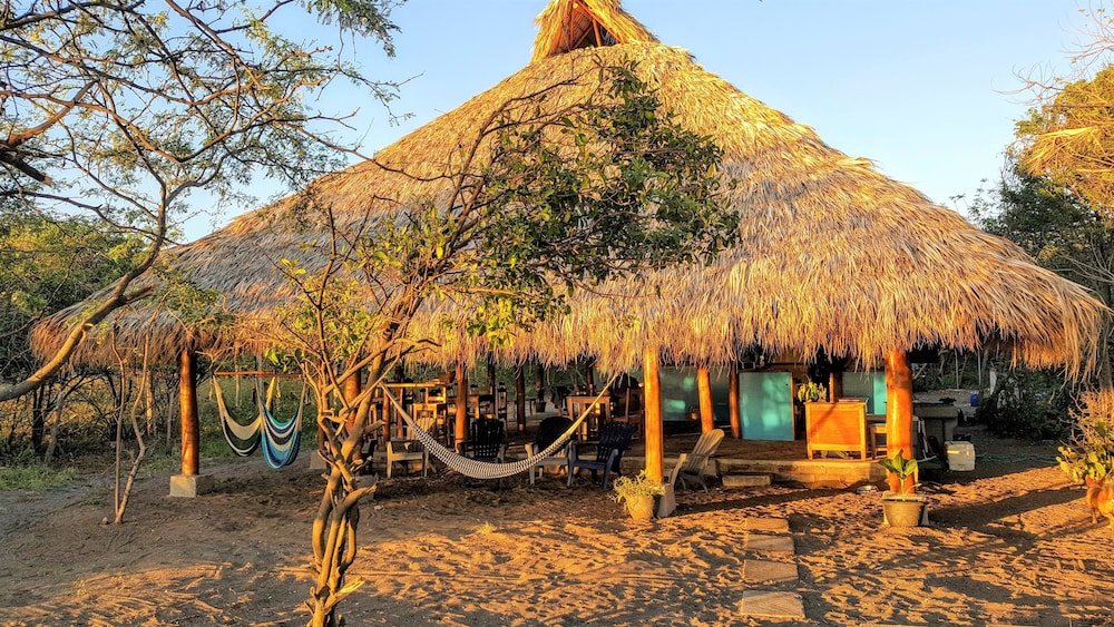 Salt Escapes Nicaragua - Bella Casas
