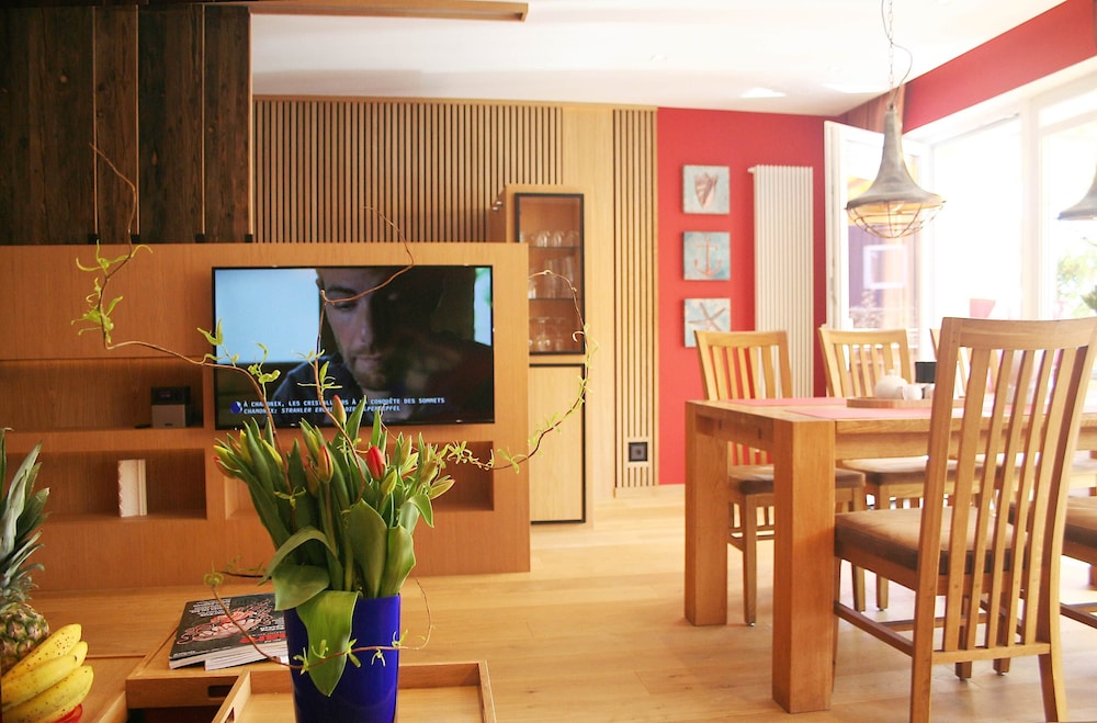 ney.land apartments
