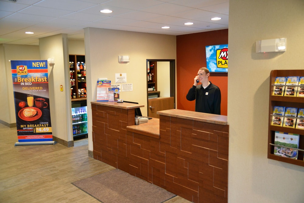 Yakima Vacations - My Place Hotel - Yakima - Property Image 3