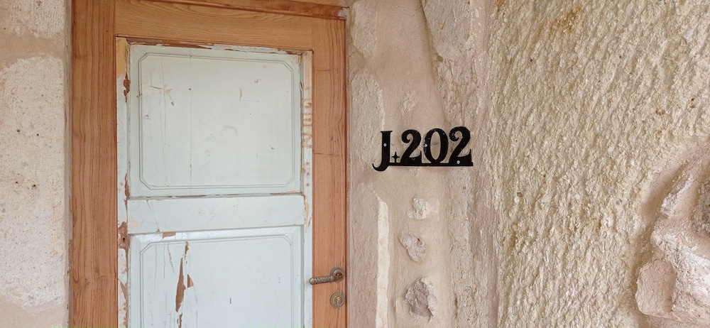 Photo 28