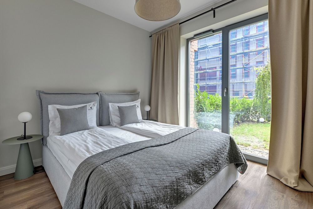 Lion Apartments - Apartments & Studio