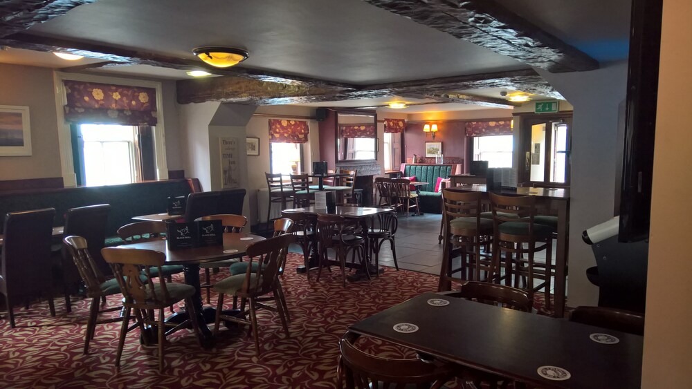 Black Bull Hotel